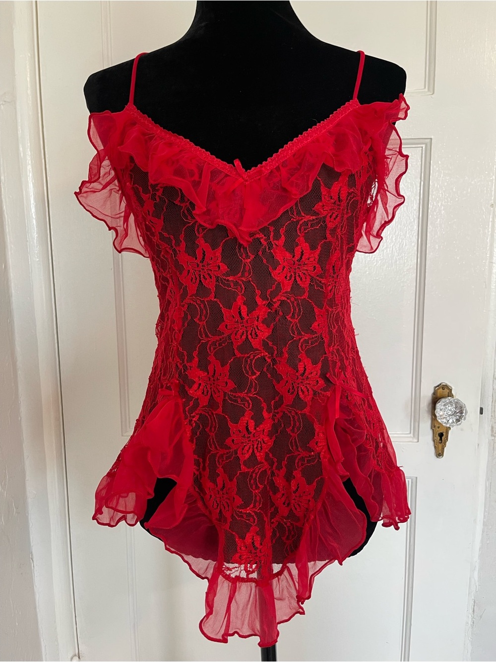 Vintage seductive wear Red Lace Ruffled Chemise